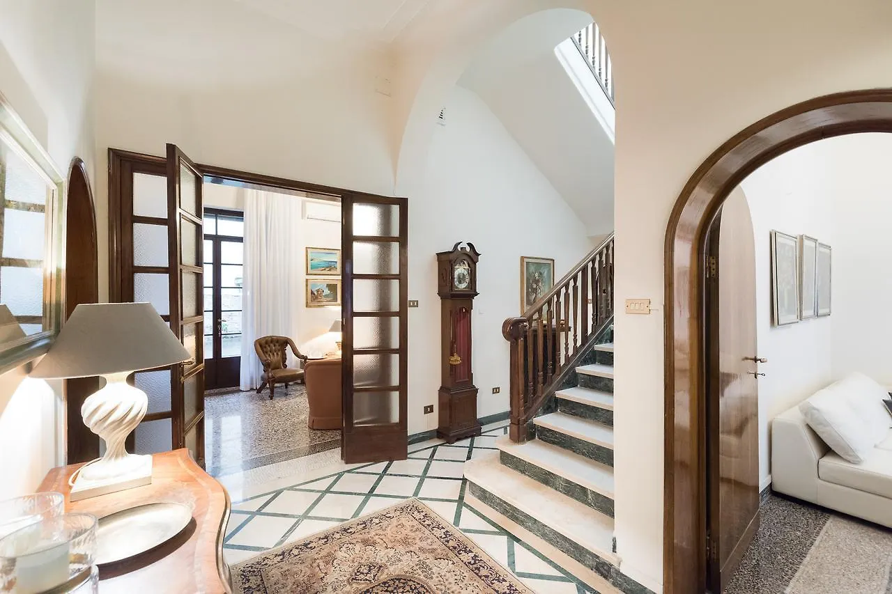 Villa Minzoni Florence